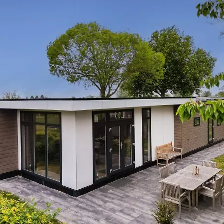 Cube Xl 105 I 6-persoons In Ferienhaus Zennewijnen